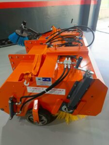 forklift önü yol süpürme